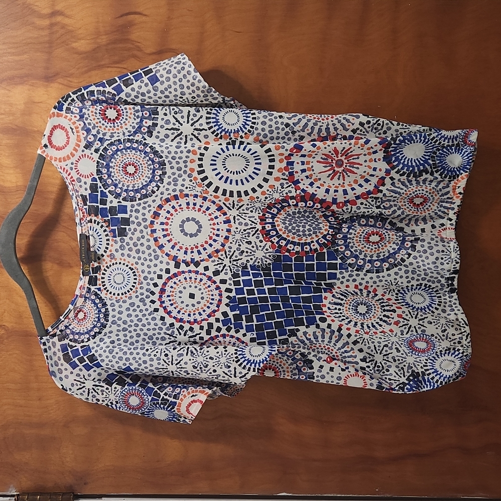 The Limited small short sleeve blouse. red, white & blue